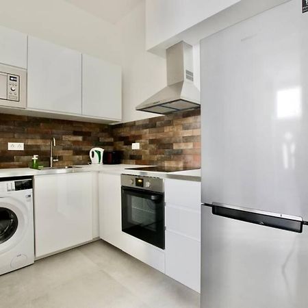 Premium Apartment By Hi5 - Central 3 Bedroom Budapeşte Dış mekan fotoğraf