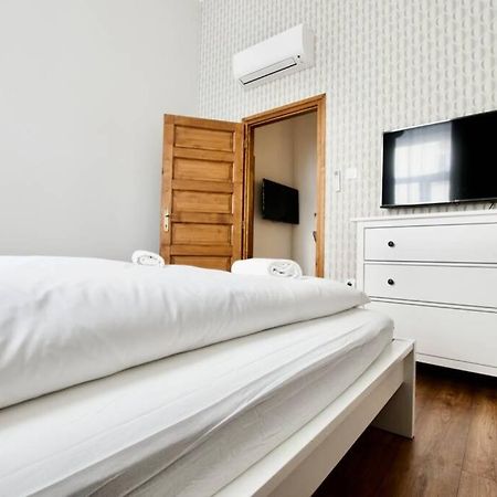 Premium Apartment By Hi5 - Central 3 Bedroom Budapeşte Dış mekan fotoğraf